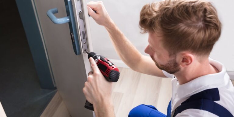 Top 5 Reasons to Hire a Professional Locksmith in Kingston