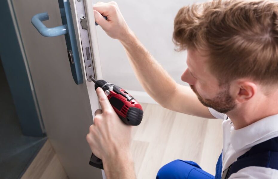 Top 5 Reasons to Hire a Professional Locksmith in Kingston by doorman locksmith kingston